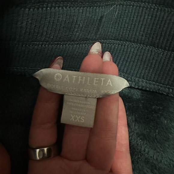 Double Cozy Karma Velvet Joggers - Picture 2 of 5